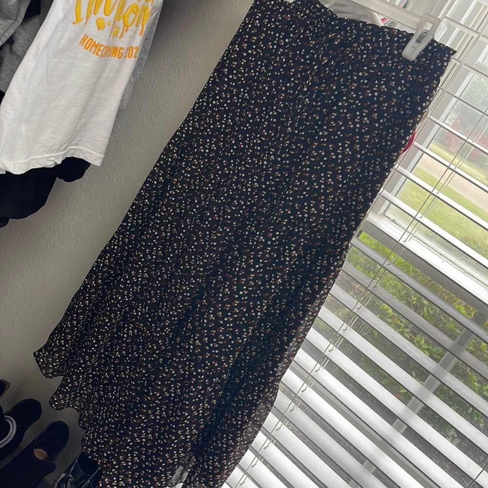 Madewell tiered midi skirt size xs